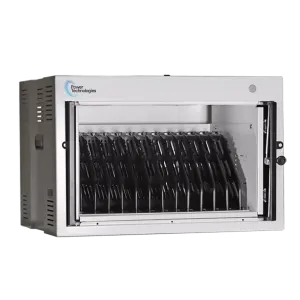 Power Technologies AC-MINI 12 laitteen lataamiseen, jopa 17" laitteille.